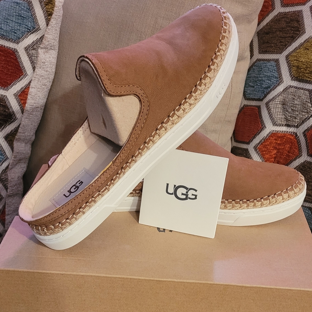 Ugg Caleel